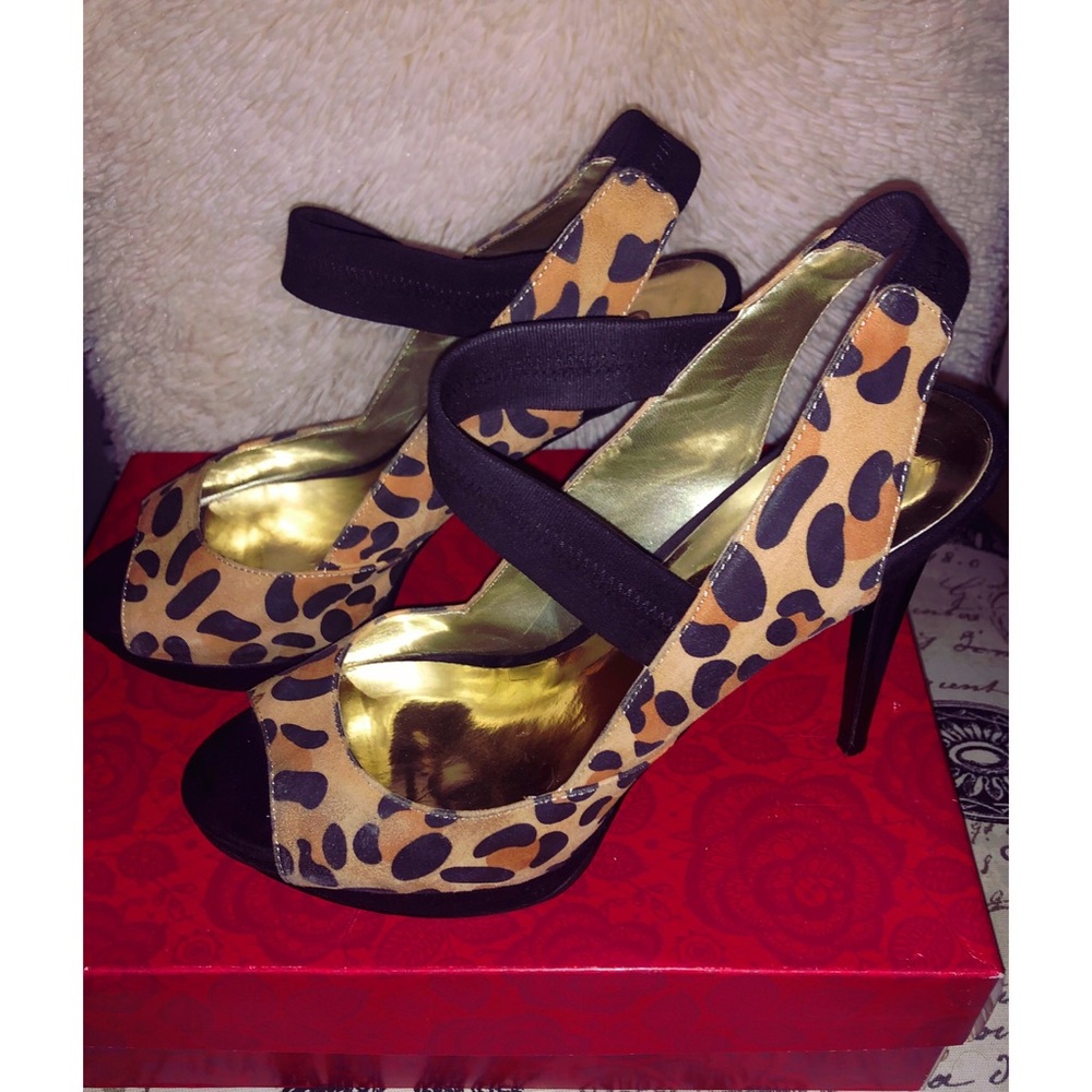 Leopard Print Heels - Picture 3 of 5